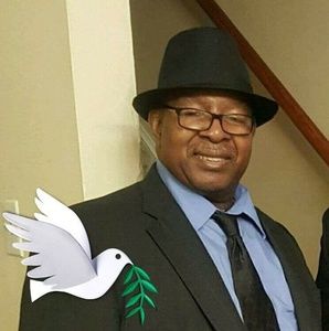 Meet your Posher, Lawrence